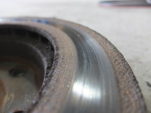 エスカレード　ローター研磨