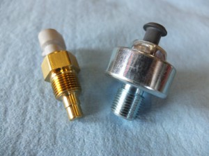 アストロ　ノックセンサー　水温センサー