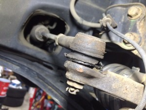 ビュート　車検