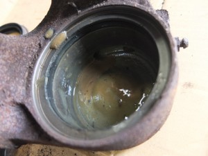 エコノライン　キャリパー　整備　修理　宮崎　延岡　アメ車
