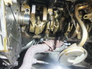 XJ　チェロキー　クランクシール